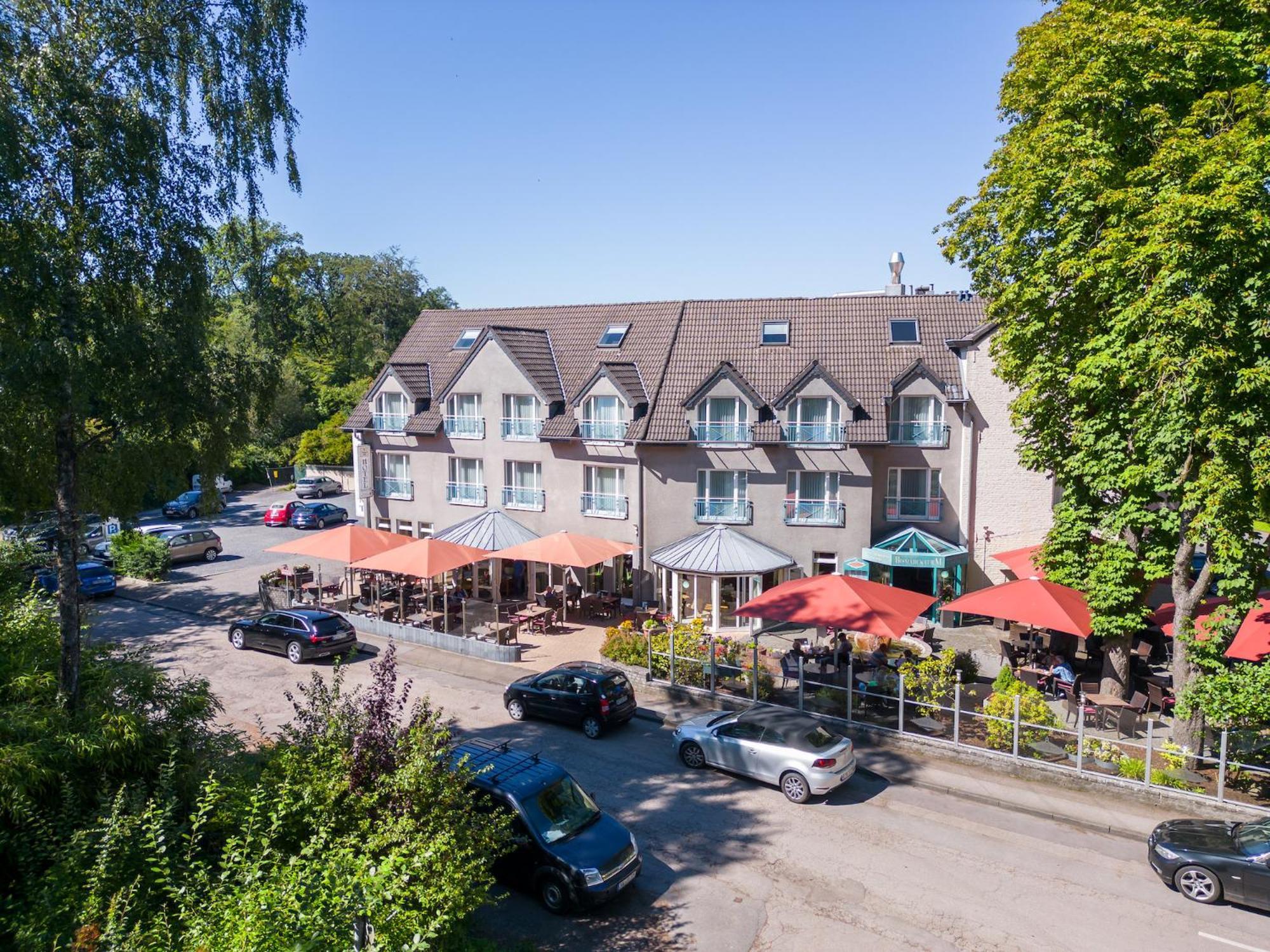 Hotel Restaurant Bismarckturm アーヘン エクステリア 写真